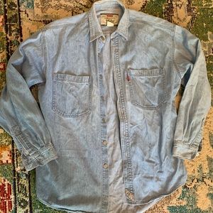 Vintage denim Levi’s button up